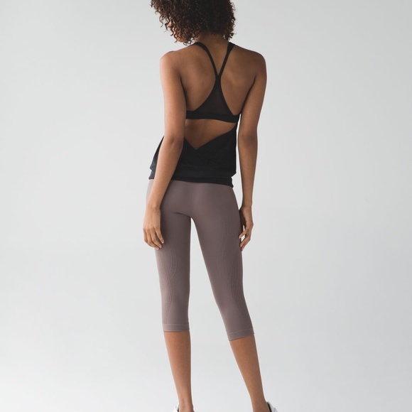 Lululemon In the Flow Crop Cool Cocoa - Picture 2 of 5